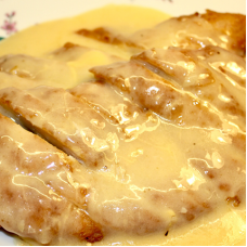 Chicken in Cream & Cheese Sauce Chicken in Cream & Cheese Sauce